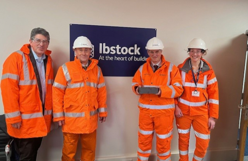 Sir Gavin Williamson stands infront of Ibstock PLC with Minister Callanan and representatives from Ibstock PLC