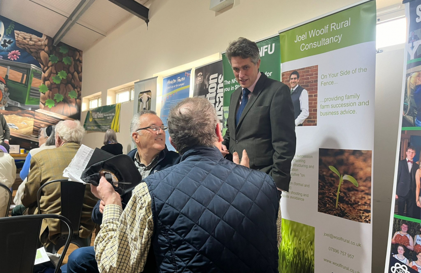 Sir Gavin Williamson meeting local Staffordshire farmers