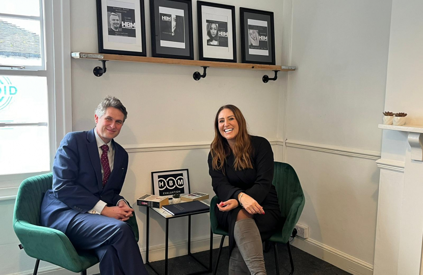 Sir Gavin Williamson is joined by Helen Bancroft Morris from HBMtelemarketing