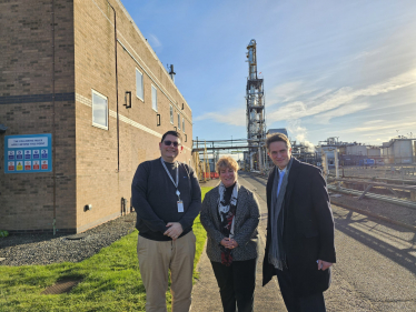 Sir Gavin Williamson is joined by Senior Director of HR, Helen Hawkins, and Managing Director, Richard Brice, of SI Group